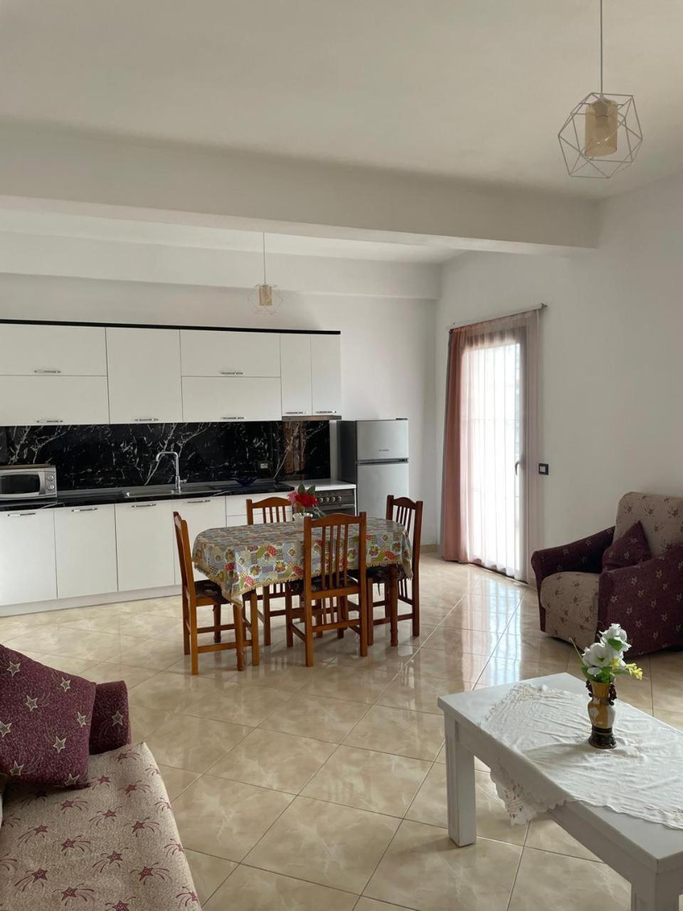 Casa Intera La Paghi Come Una Camera The Home With The Price Of A Room Durrës Eksteriør bilde
